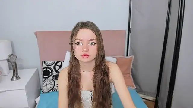 GraceLips online show from 12.03.24