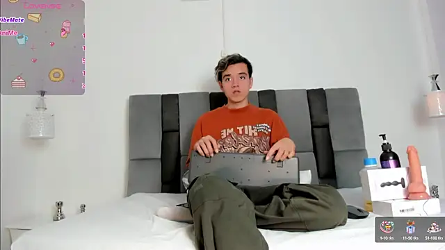 Snapshot of bunny_maxi chatting on 03.19.25 bunny maxi online show from 03.19.25