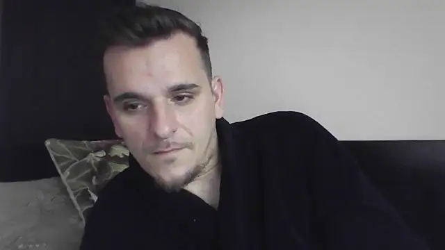 Snapshot of Huge_cock22cm chatting on 02.02.25 Huge cock22cm online show from 02.02.25