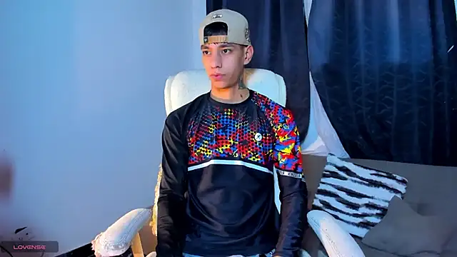 Josep Davies online show from 12.19.24