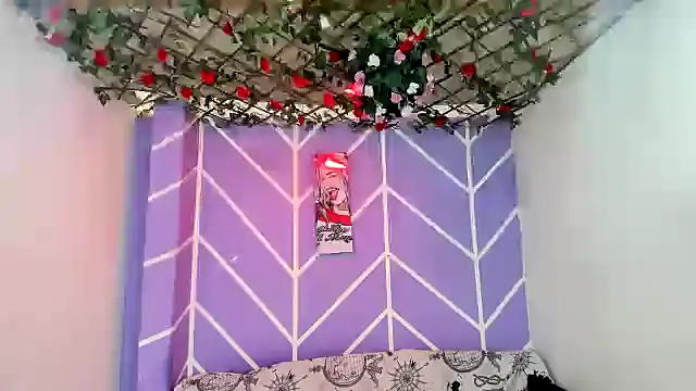 oliverhot2005 online show from 09.30.25