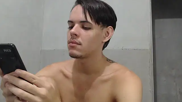 MicaelRian69 online show from 04.15.26