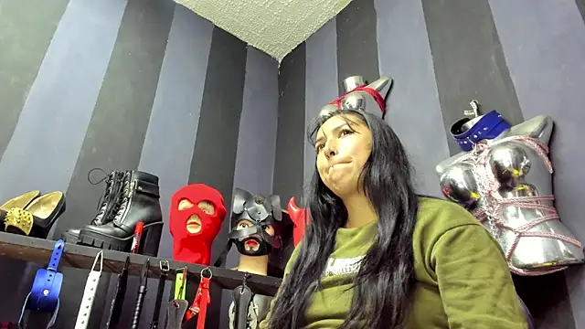 Snapshot of LucyStrike_ chatting on 02.18.25 LucyStrike online show from 02.18.25