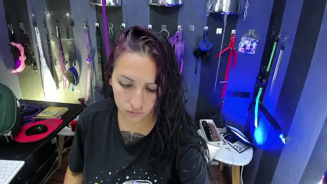 Snapshot of LucyStrike_ chatting on 10.15.25 LucyStrike online show from 10.15.25