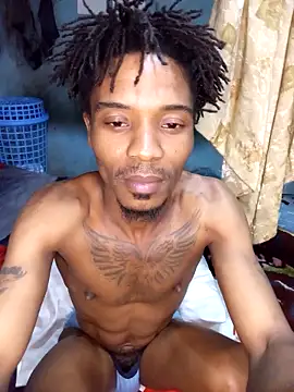 Snapshot of TaurusBallz chatting on 09.29.25 TaurusBallz online show from 09.29.25