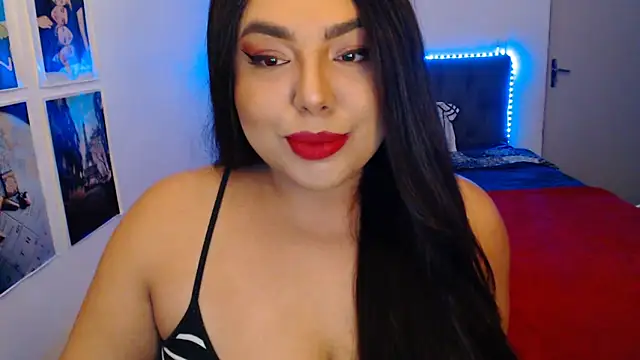 Snapshot of Internacionalist7 chatting on 12.27.24 Internacionalist7 online show from 12.27.24