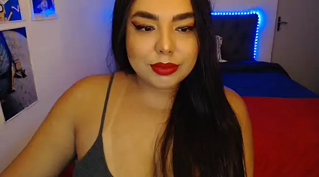 Snapshot of Internacionalist7 chatting on 03.14.25 Internacionalist7 online show from 03.14.25