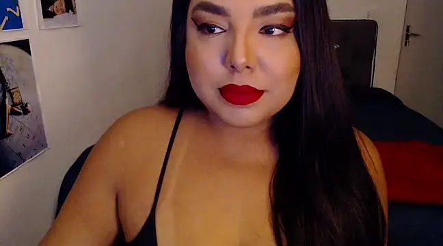 Snapshot of Internacionalist7 chatting on 03.16.25 Internacionalist7 online show from 03.16.25