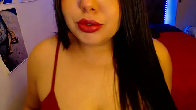 Snapshot of Internacionalist7 chatting on 09.12.25 Internacionalist7 online show from 09.12.25