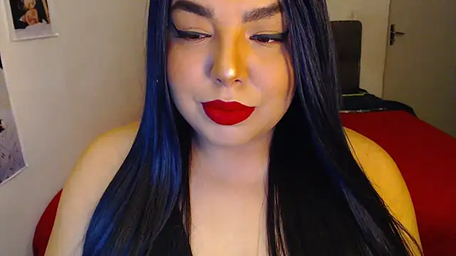 Snapshot of Internacionalist7 chatting on 09.24.25 Internacionalist7 online show from 09.24.25