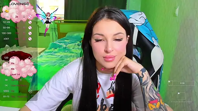 Snapshot of folinskayyya chatting on 09.29.25 folinskayyya online show from 09.29.25