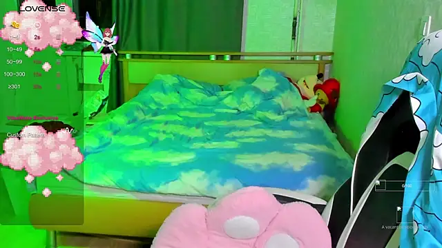 Snapshot of folinskayyya chatting on 10.04.25 folinskayyya online show from 10.04.25