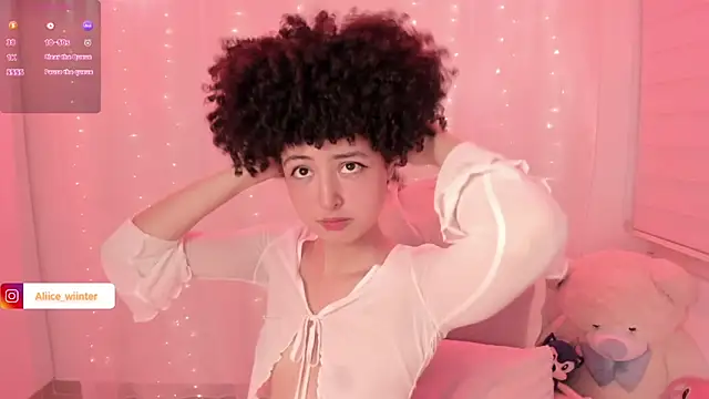 Alice winter  online show from 11.05.25