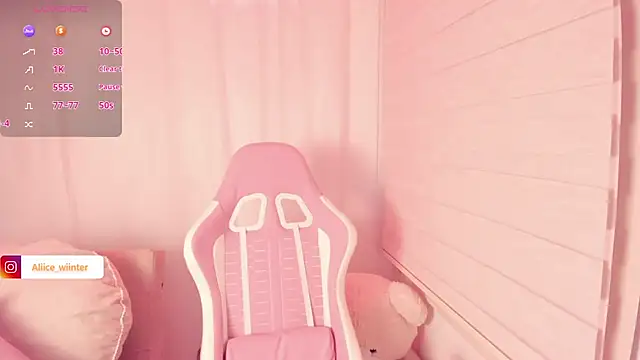 Snapshot of Alice_winter_ chatting on 03.02.26 Alice winter online show from 03.02.26