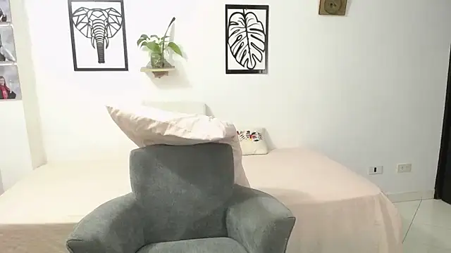 renata salinas 1 online show from 02.06.25