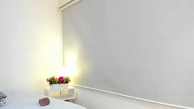 isa molly online show from 12.05.24