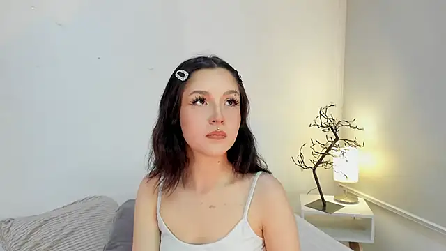 isa molly online show from 01.17.25