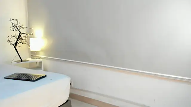 isa molly online show from 01.23.25