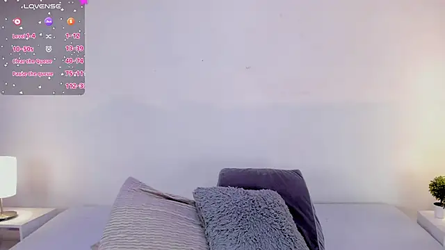 isa molly online show from 02.20.25