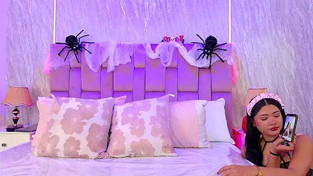 AmberrRosee online show from 10.30.25