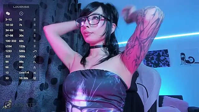 satanbabee online show from 11.26.25