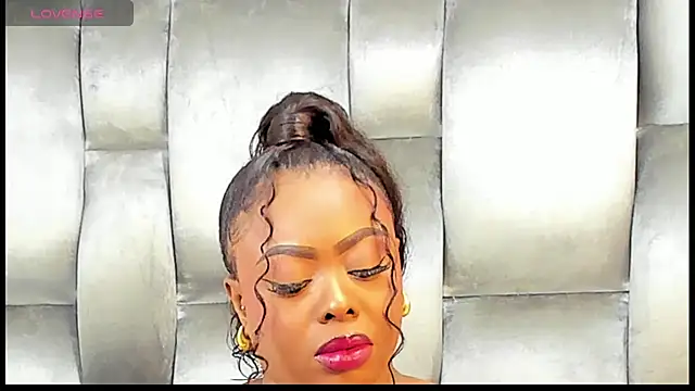 CamilaBenitez online show from 04.11.26