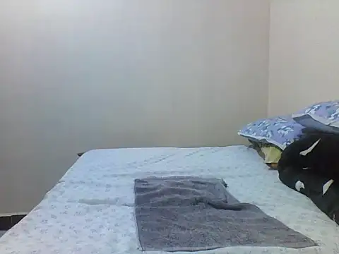 princess-cutie12 online show from 10.04.25