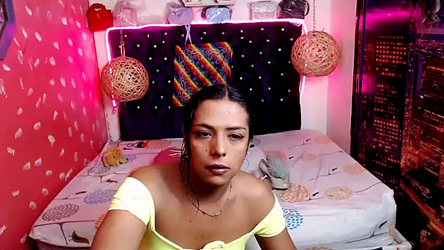 EmilyTsSweet online show from 01.18.25