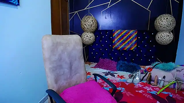 EmilyTsSweet online show from 03.12.25