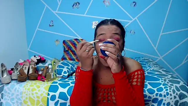 EmilyTsSweet online show from 10.24.25