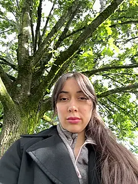 Snapshot of emiliasommer chatting on 09.27.25 emiliasommer online show from 09.27.25