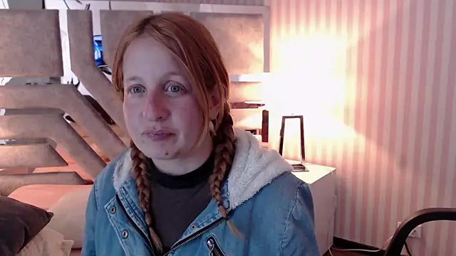 ViioletaMora online show from 01.28.25