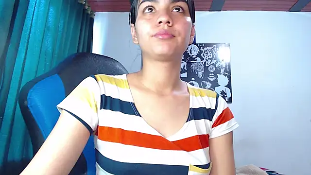 Snapshot of Ariel_Zeo1 chatting on 01.14.25 Ariel Zeo1 online show from 01.14.25