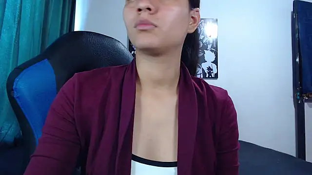 Snapshot of Ariel_Zeo1 chatting on 02.10.25 Ariel Zeo1 online show from 02.10.25