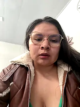 alice love052 online show from 10.04.25