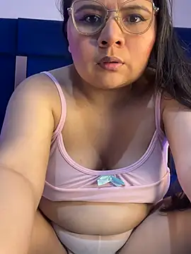 alice love052 online show from 04.17.26