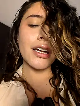 maliciaworld online show from 04.18.26