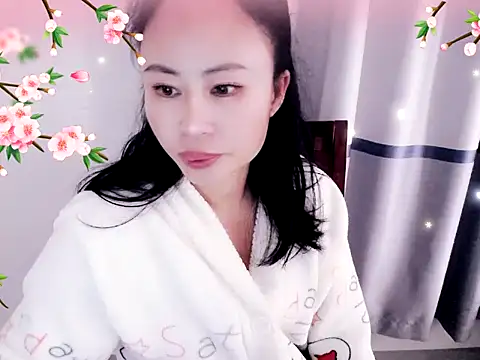 Snapshot of xiaoxuer chatting on 12.06.24 xiaoxuer online show from 12.06.24