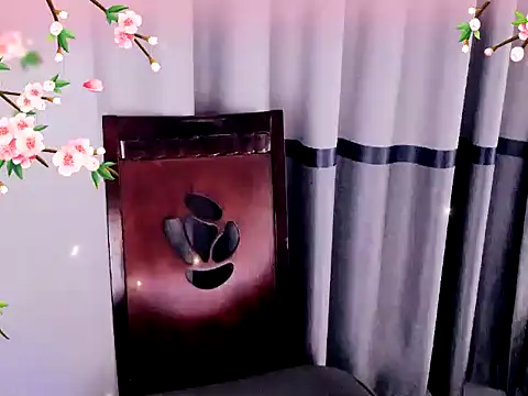 Snapshot of xiaoxuer chatting on 12.14.24 xiaoxuer online show from 12.14.24