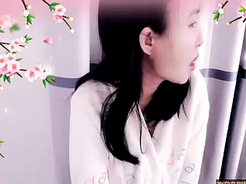 Snapshot of xiaoxuer chatting on 12.23.24 xiaoxuer online show from 12.23.24