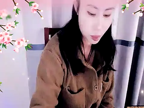 Snapshot of xiaoxuer chatting on 12.24.24 xiaoxuer online show from 12.24.24