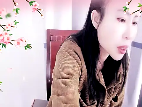 Snapshot of xiaoxuer chatting on 01.21.25 xiaoxuer online show from 01.21.25