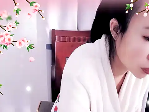 Snapshot of xiaoxuer chatting on 01.27.25 xiaoxuer online show from 01.27.25