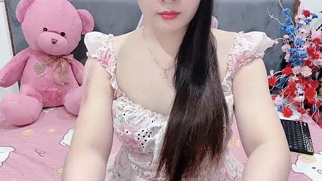 Funikio online show from 05.04.26