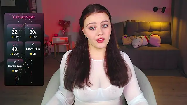 Snapshot of sensual_me chatting on 12.24.24 sensual me online show from 12.24.24