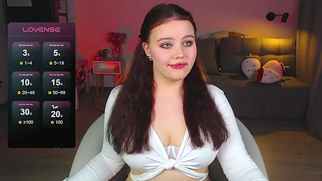 Snapshot of sensual_me chatting on 12.31.24 sensual me online show from 12.31.24