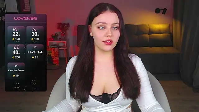 Snapshot of sensual_me chatting on 03.09.25 sensual me online show from 03.09.25