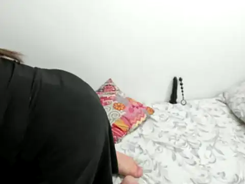 MonicaGarcia  online show from 01.21.25