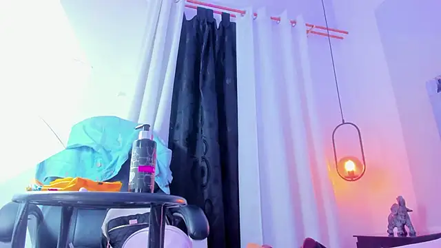 Emily Gil1 online show from 03.03.25