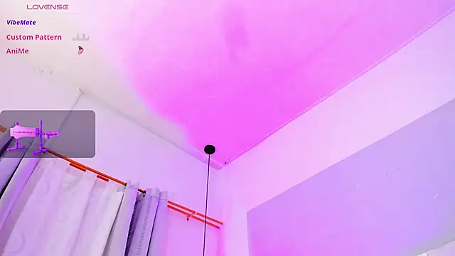 Emily Gil1 online show from 10.23.25